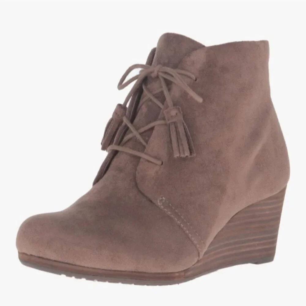 Dr. Scholl's Women's Dakota Wedge Boot Stucco Size 9M Brown Bohemian Fall Casual